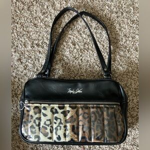 Trophy Queen Fairlane style shoulder bag